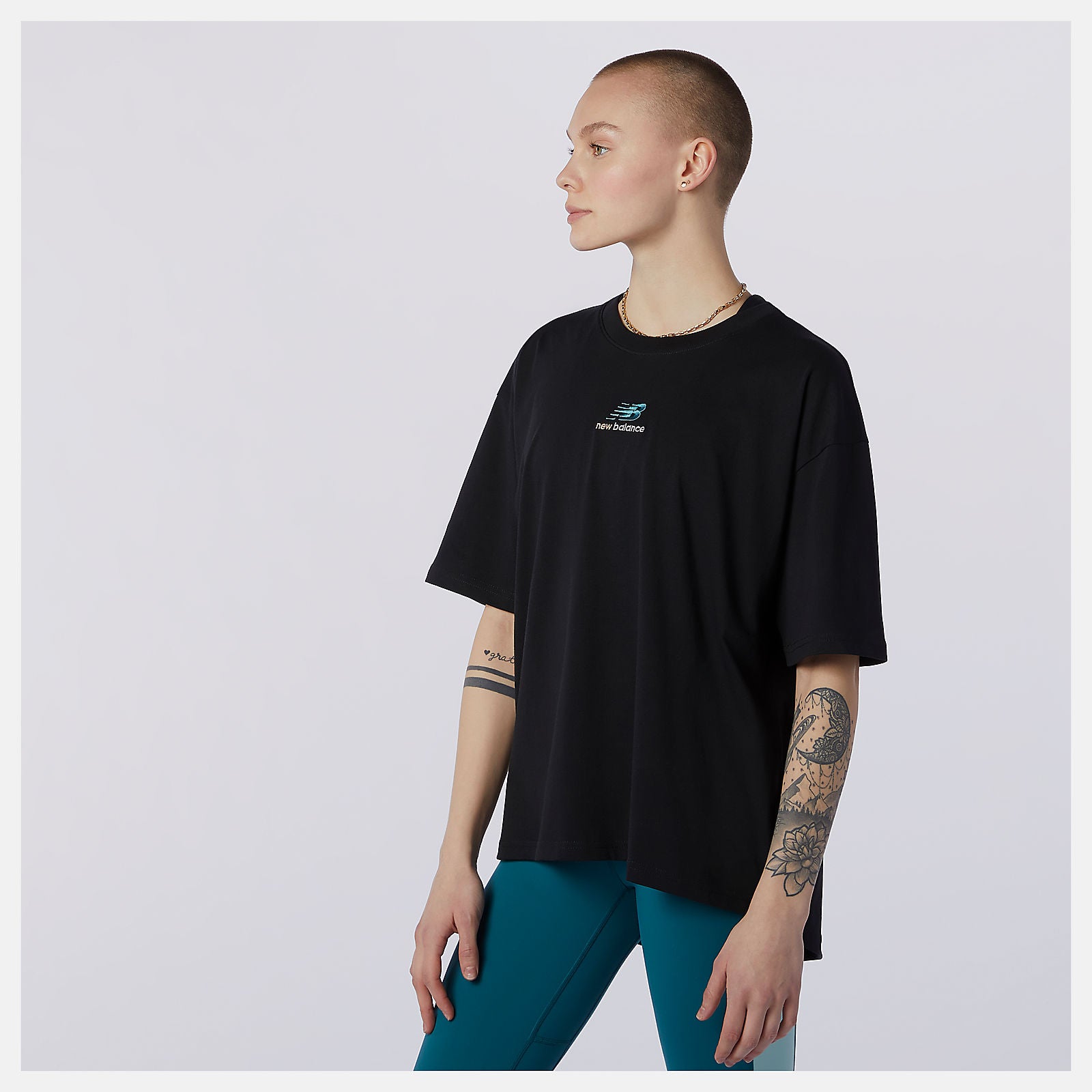 Black NB Athletics Higher Learning Graphic Tee / New Balance Women