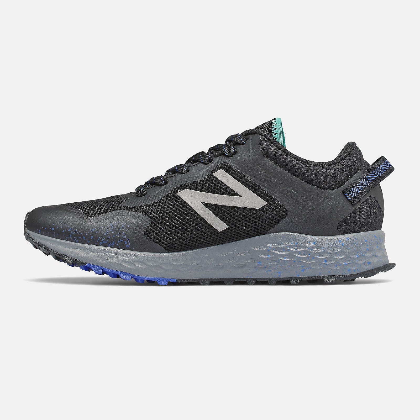 Black Fresh Foam Arishi Trail / New Balance Women