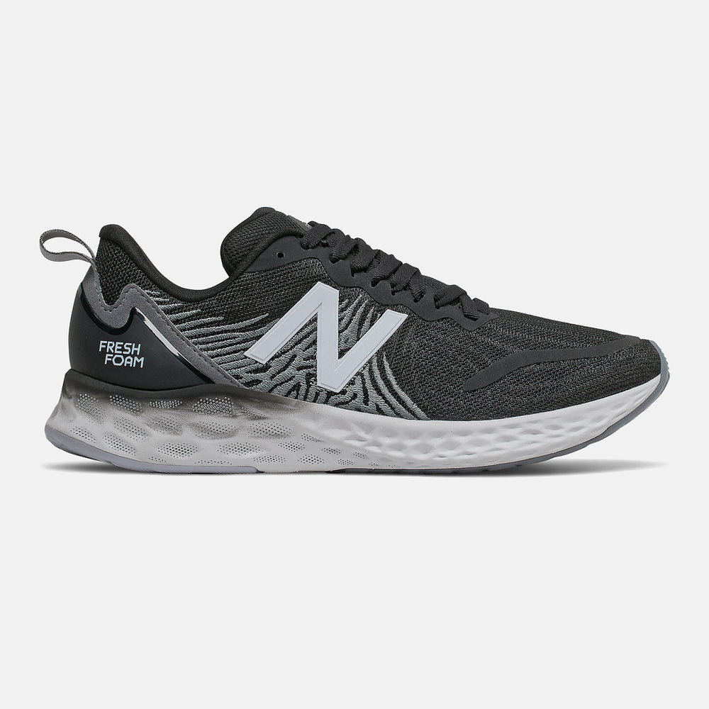 Black/Lead and Moon Dust Fresh Foam Tempo / New Balance Women