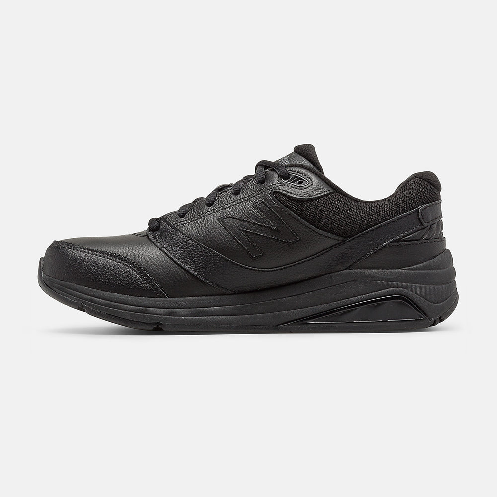 Black Leather 928v3 / New Balance Women